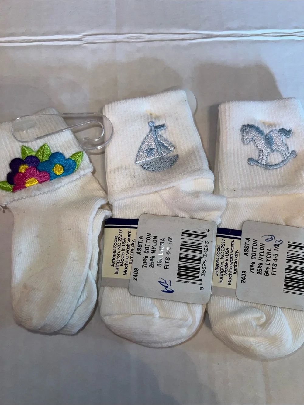 Baby Socks and Booties Assorted Styles - Pack of Socks 13 Pais